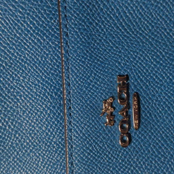 Blue Leather Coach Crossbody Bag - Picture 5 of 6